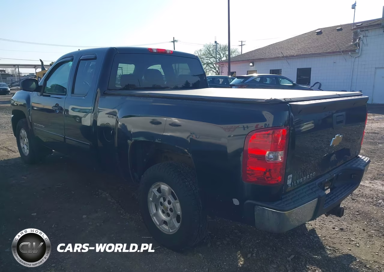 2013 Chevrolet Silverado 1500 Lt VIN:1GCRKSE75DZ307796 - 3