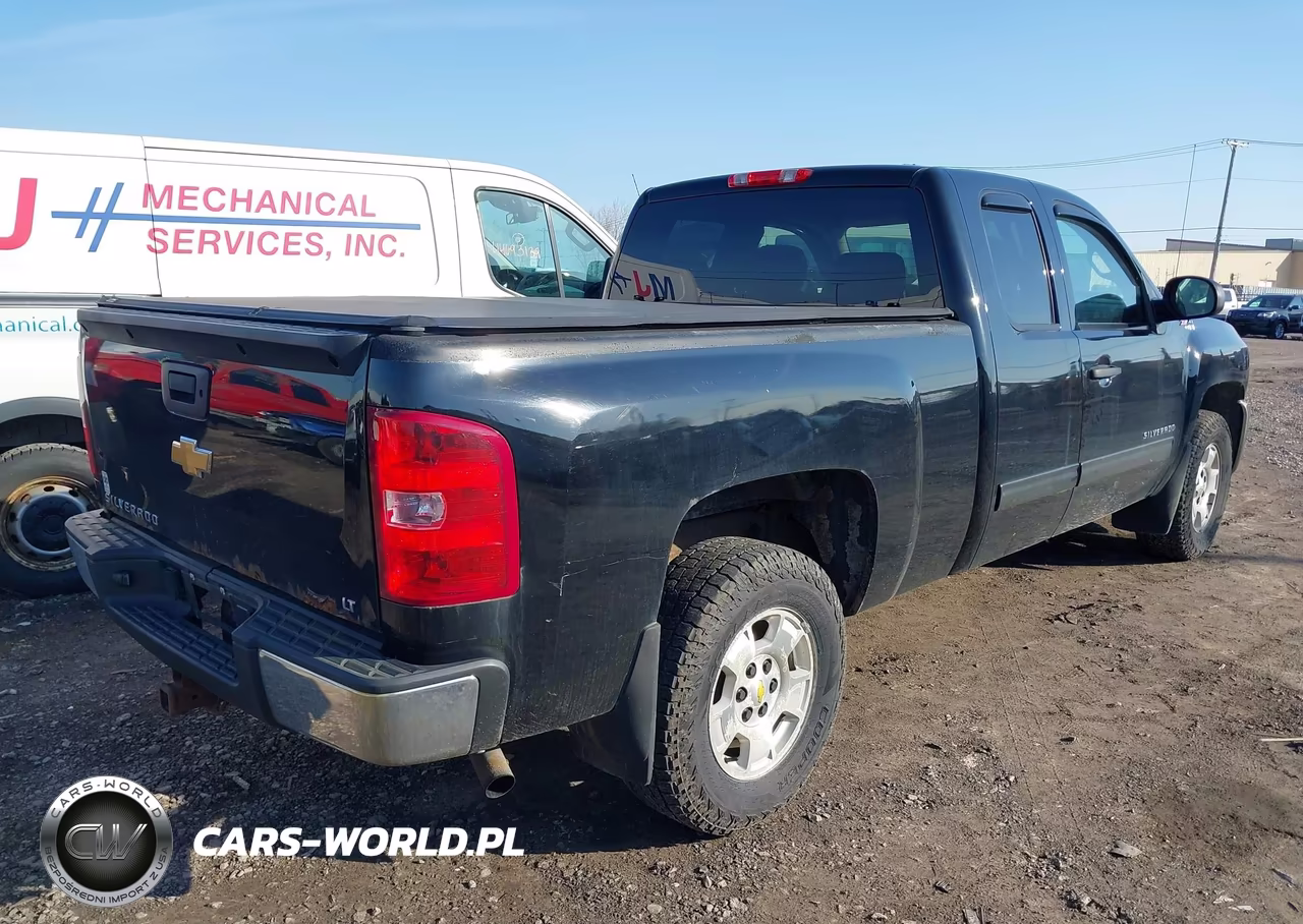 2013 Chevrolet Silverado 1500 Lt VIN:1GCRKSE75DZ307796 - 4