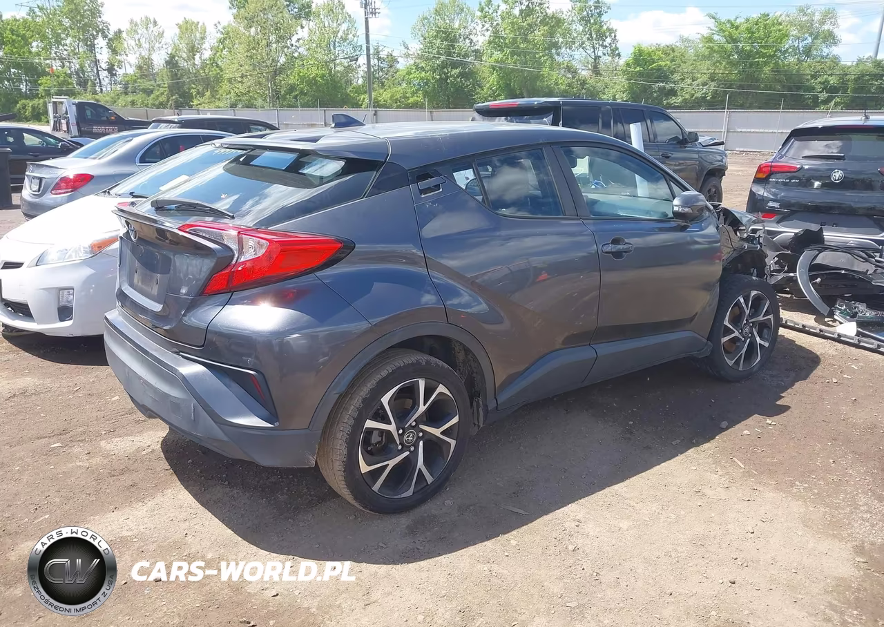 2018 Toyota C-Hr Xle VIN:NMTKHMBX0JR059372 - 4