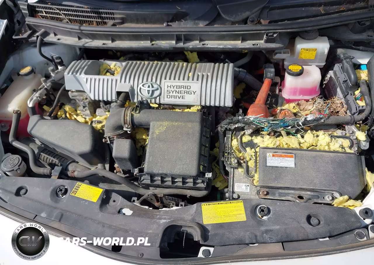 2013 Toyota Prius Two VIN:JTDKN3DU8D5694048 - 6