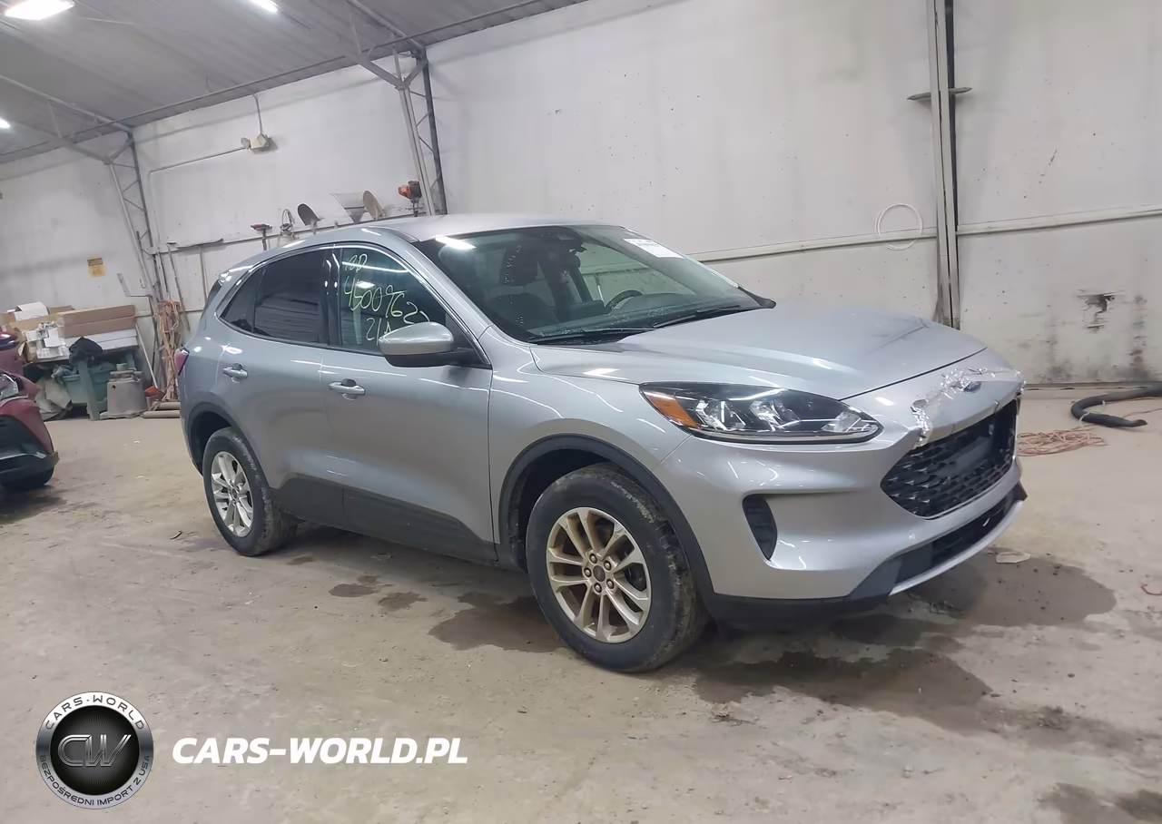2021 Ford Escape Se