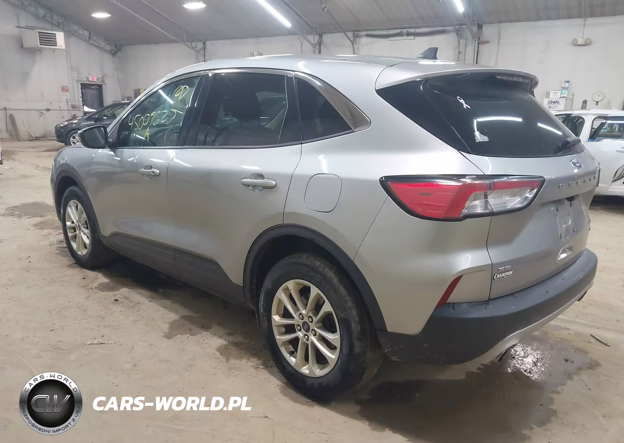 2021 Ford Escape Se VIN:1FMCU9G6XMUA42136 - 3