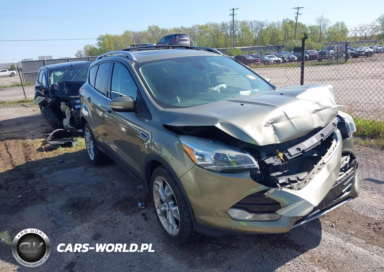 2013 Ford Escape Titanium – zdjęcie 1 z 17