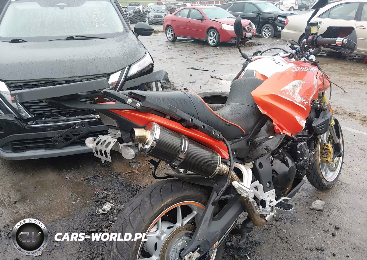 2011 Triumph Motorcycle Tiger 1050 Se VIN:SMT701PD1BT457576 - 4
