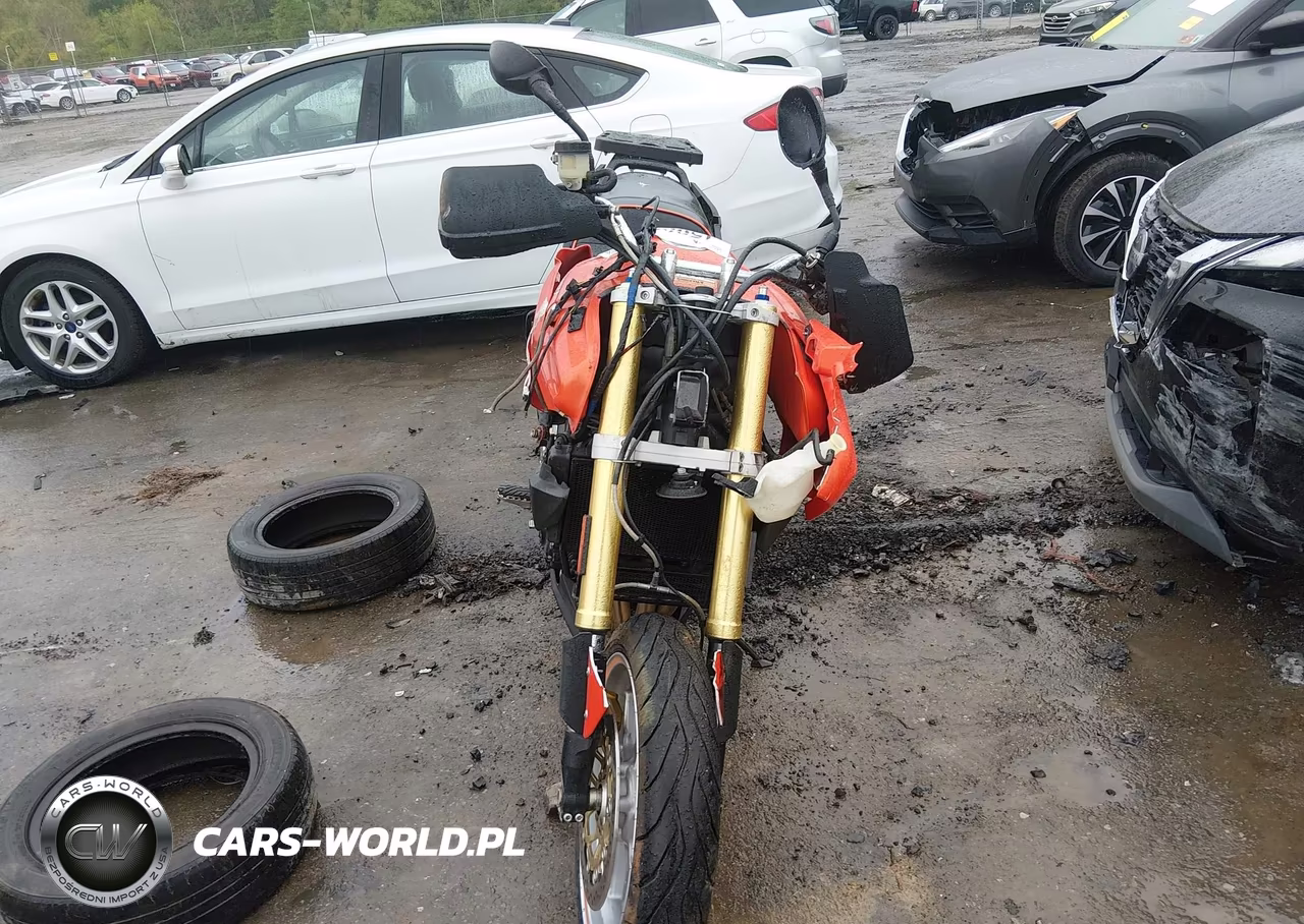 2011 Triumph Motorcycle Tiger 1050 Se VIN:SMT701PD1BT457576 - 5