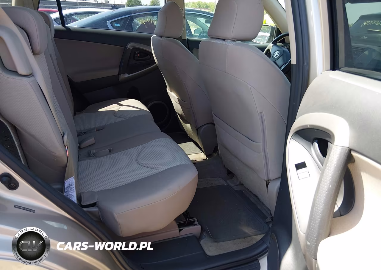 2006 Toyota Rav4 VIN:JTMBD33V765024037 - 8