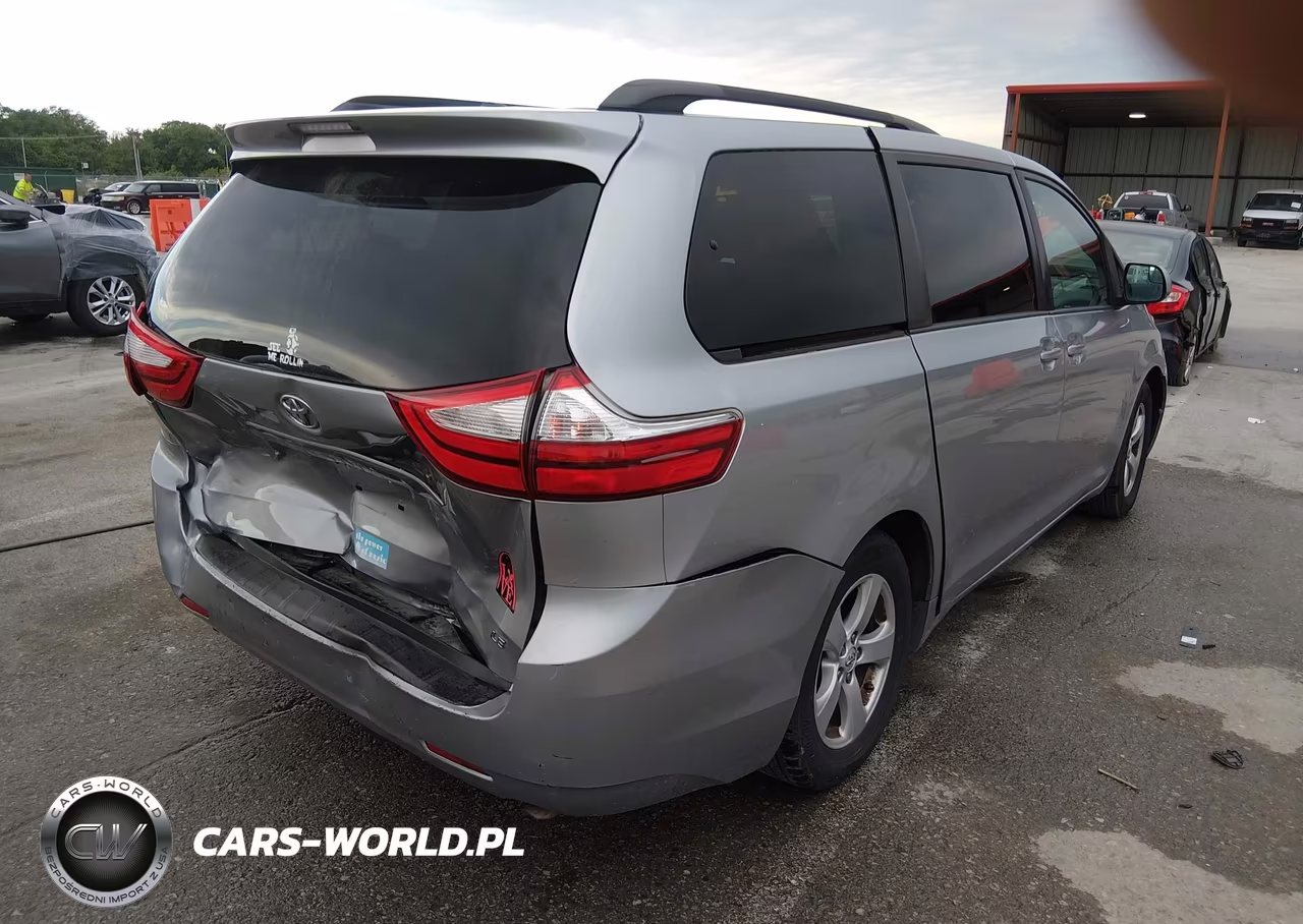 2017 Toyota Sienna Le 8 Passenger VIN:5TDKZ3DC8HS846339 - 17