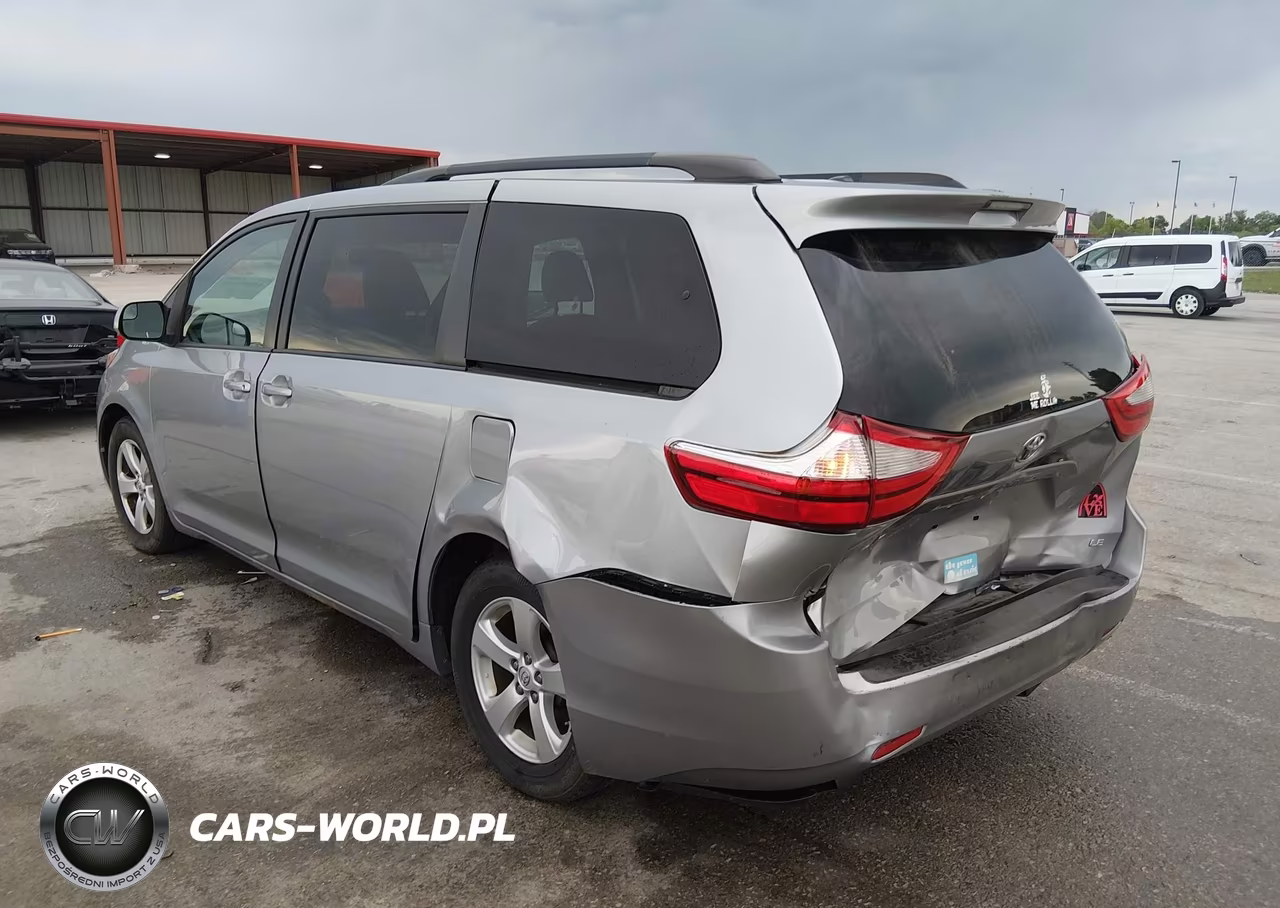 2017 Toyota Sienna Le 8 Passenger VIN:5TDKZ3DC8HS846339 - 18