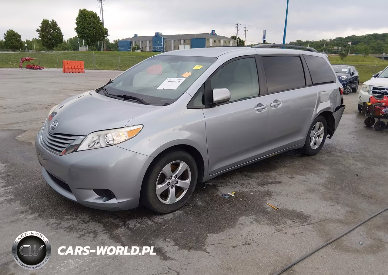 2017 Toyota Sienna Le 8 Passenger VIN:5TDKZ3DC8HS846339 - 2