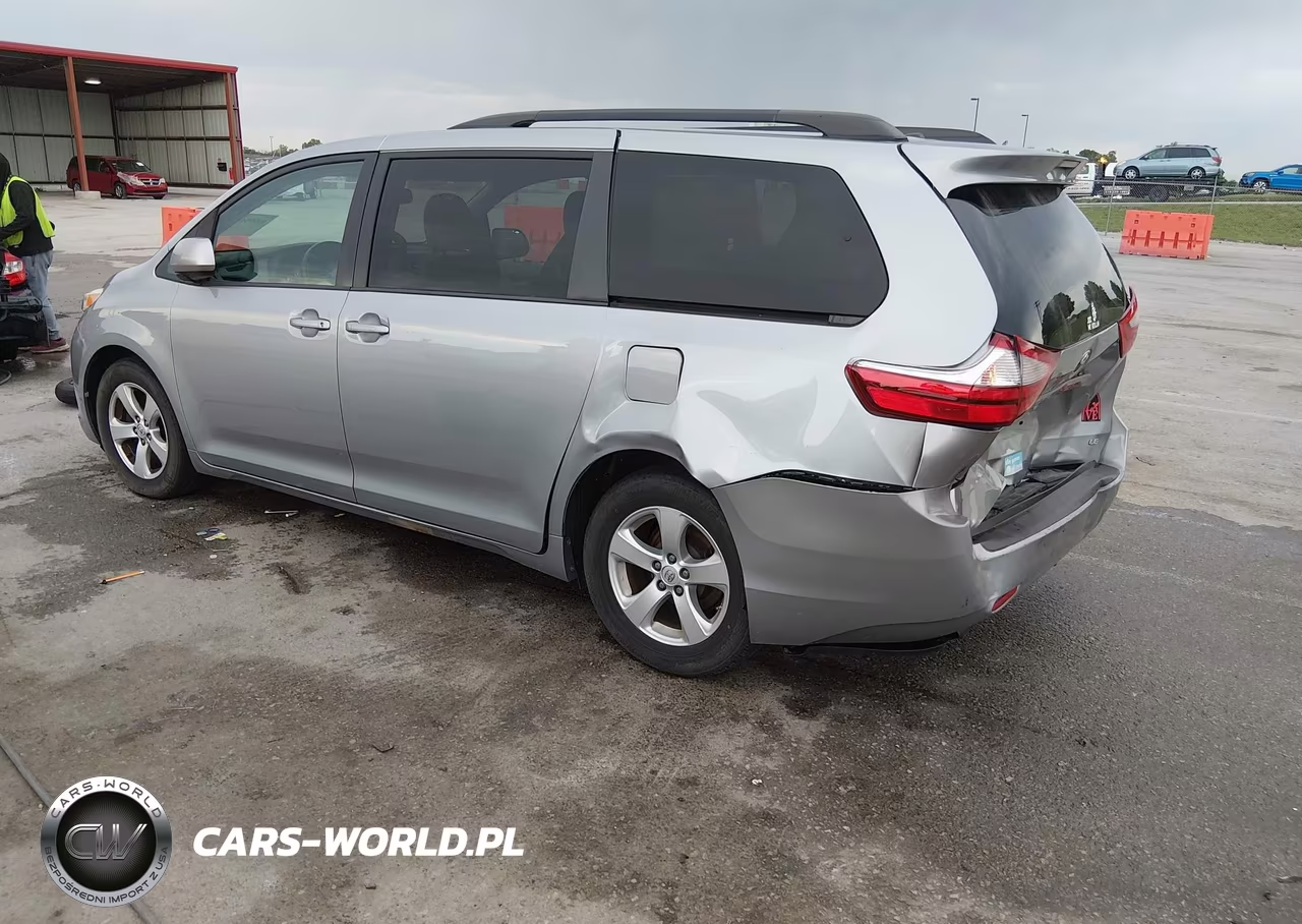 2017 Toyota Sienna Le 8 Passenger VIN:5TDKZ3DC8HS846339 - 3