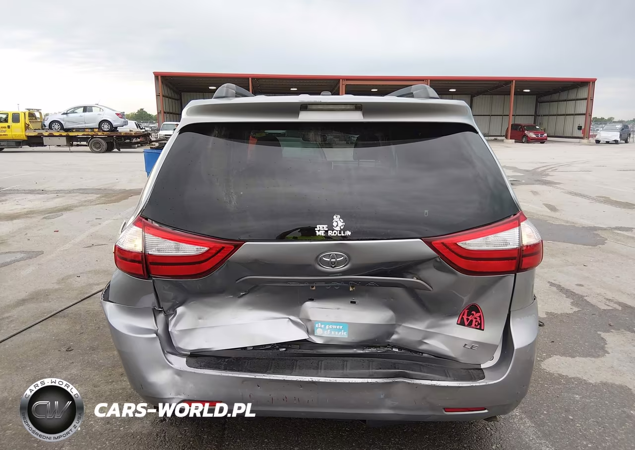 2017 Toyota Sienna Le 8 Passenger VIN:5TDKZ3DC8HS846339 - 6