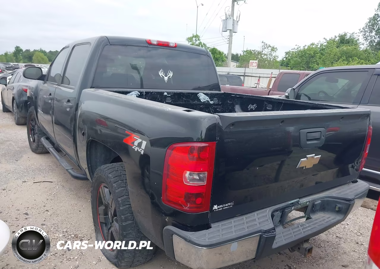 2011 Chevrolet Silverado 1500 Lt VIN:3GCPKSE30BG140684 - 3