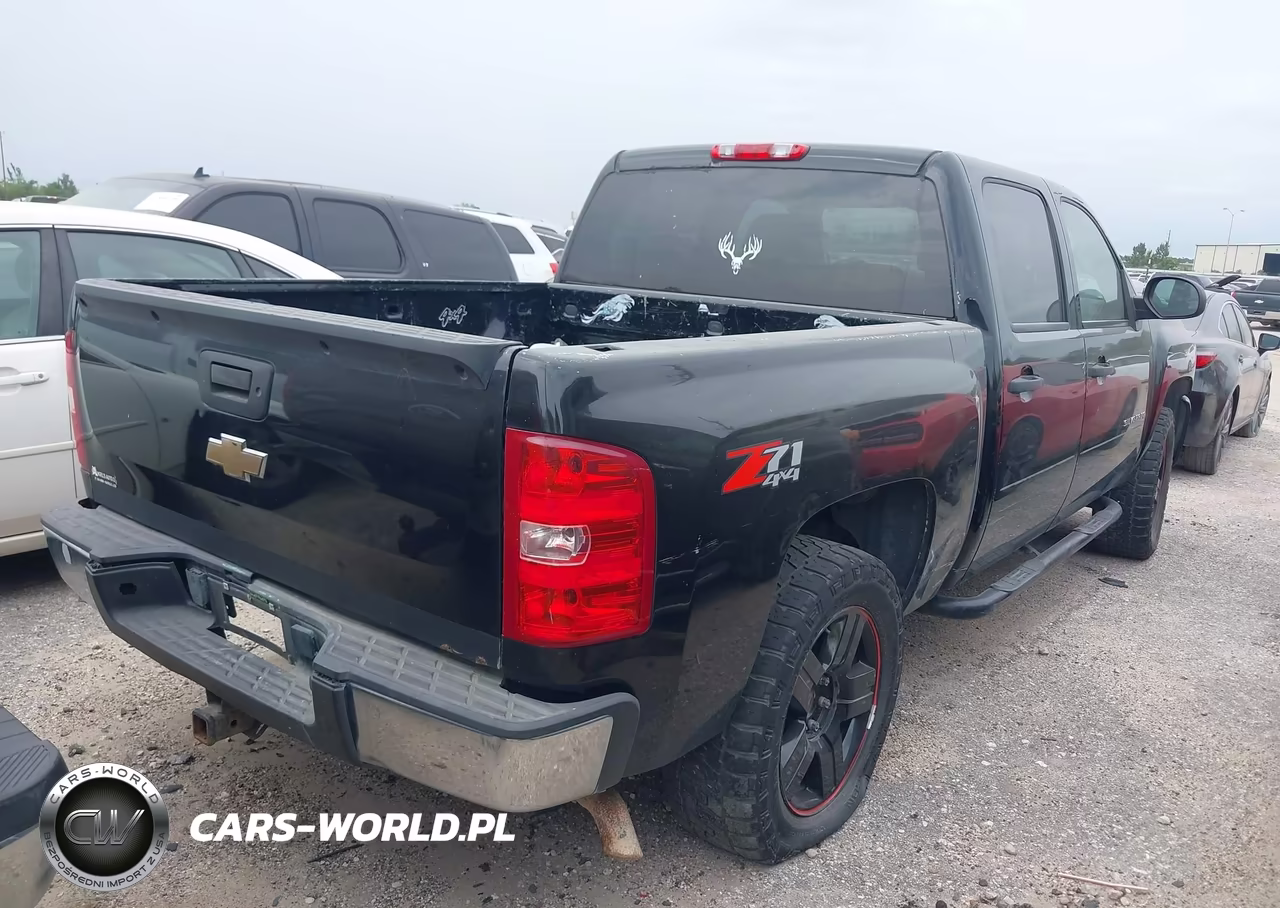 2011 Chevrolet Silverado 1500 Lt VIN:3GCPKSE30BG140684 - 4