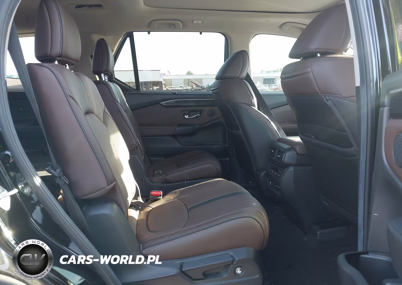 2025 Honda Pilot Elite VIN:5FNYG1H83SB001985 - 8