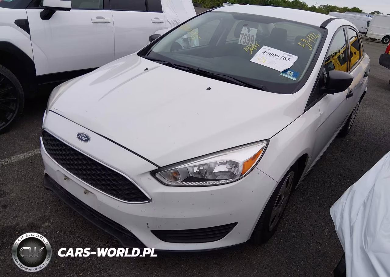 2016 Ford Focus S VIN:1FADP3E22GL206847 - 2