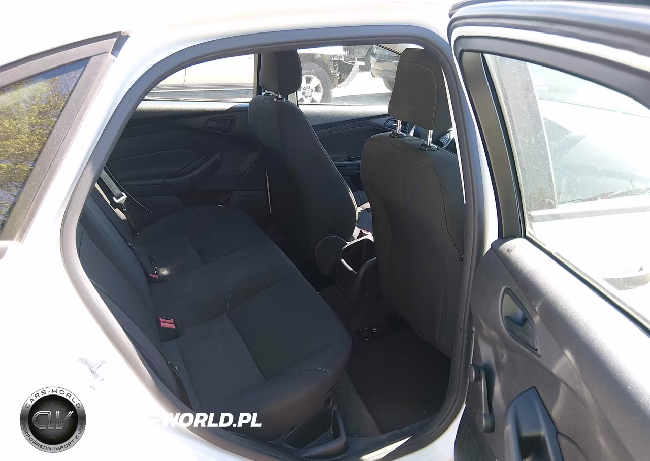 2016 Ford Focus S VIN:1FADP3E22GL206847 - 8