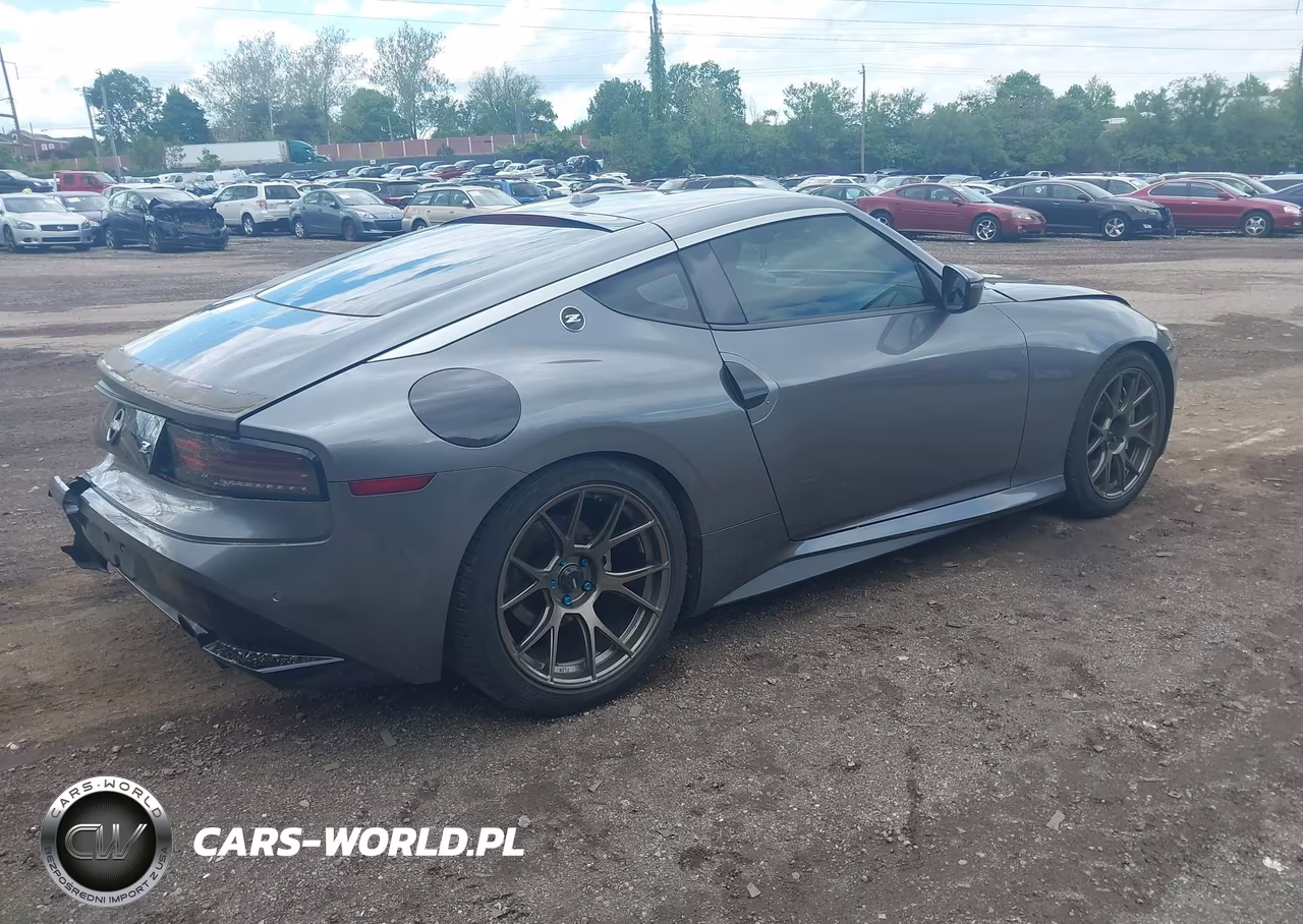 2024 Nissan Z Sport Auto VIN:JN1BZ4AH3RM363542 - 4