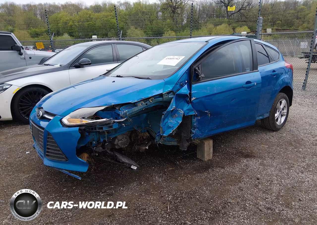 2014 Ford Focus Se VIN:1FADP3K27EL184099 - 2