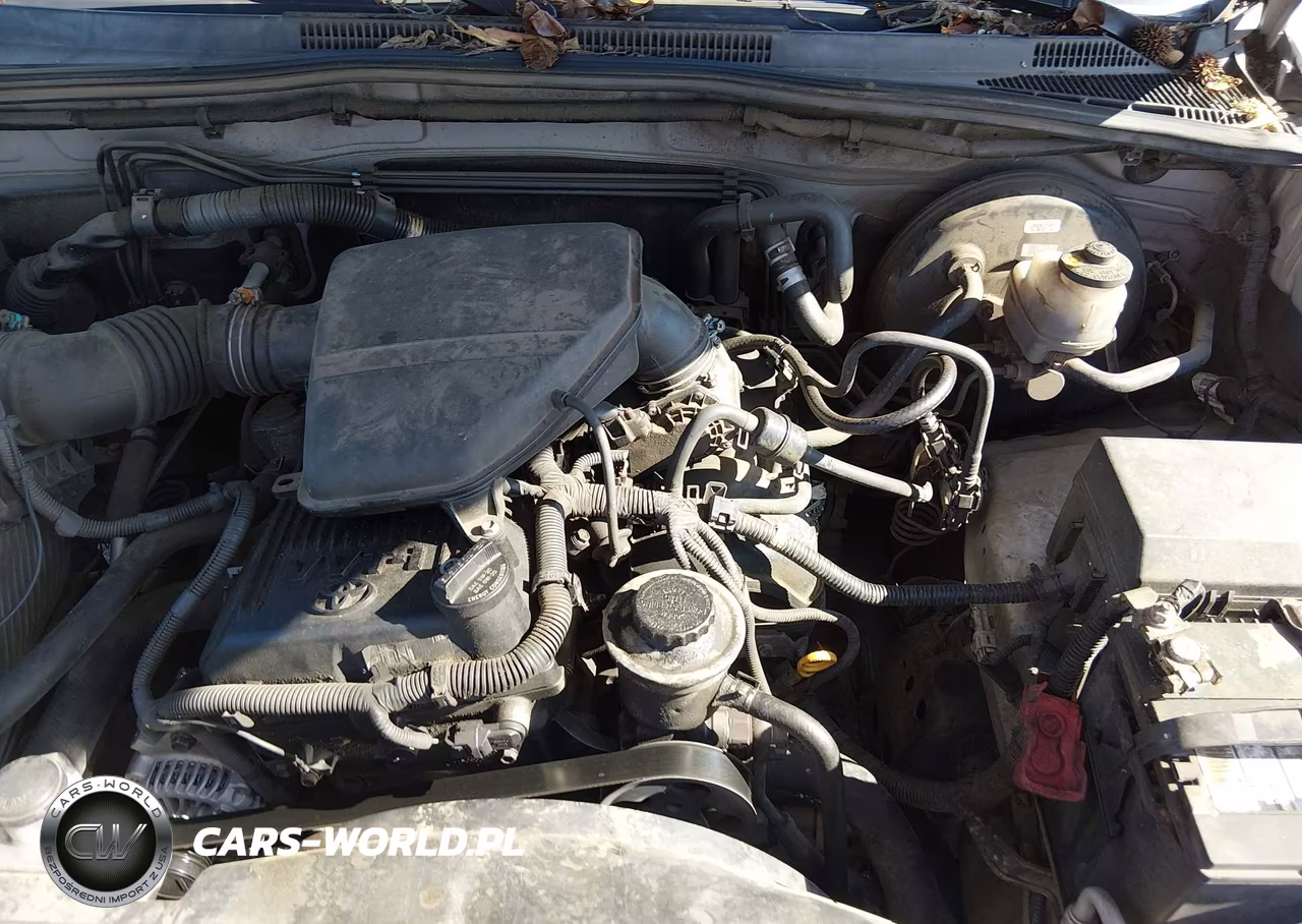 2010 Toyota Tacoma Prerunner VIN:5TETX4GN8AZ675453 - 10