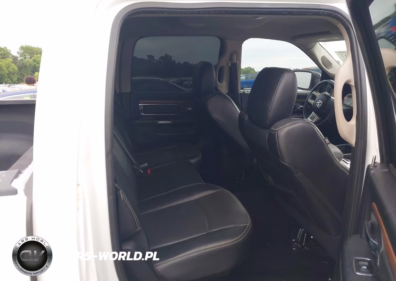 2015 Ram 1500 Laramie VIN:1C6RR7NM5FS562935 - 8