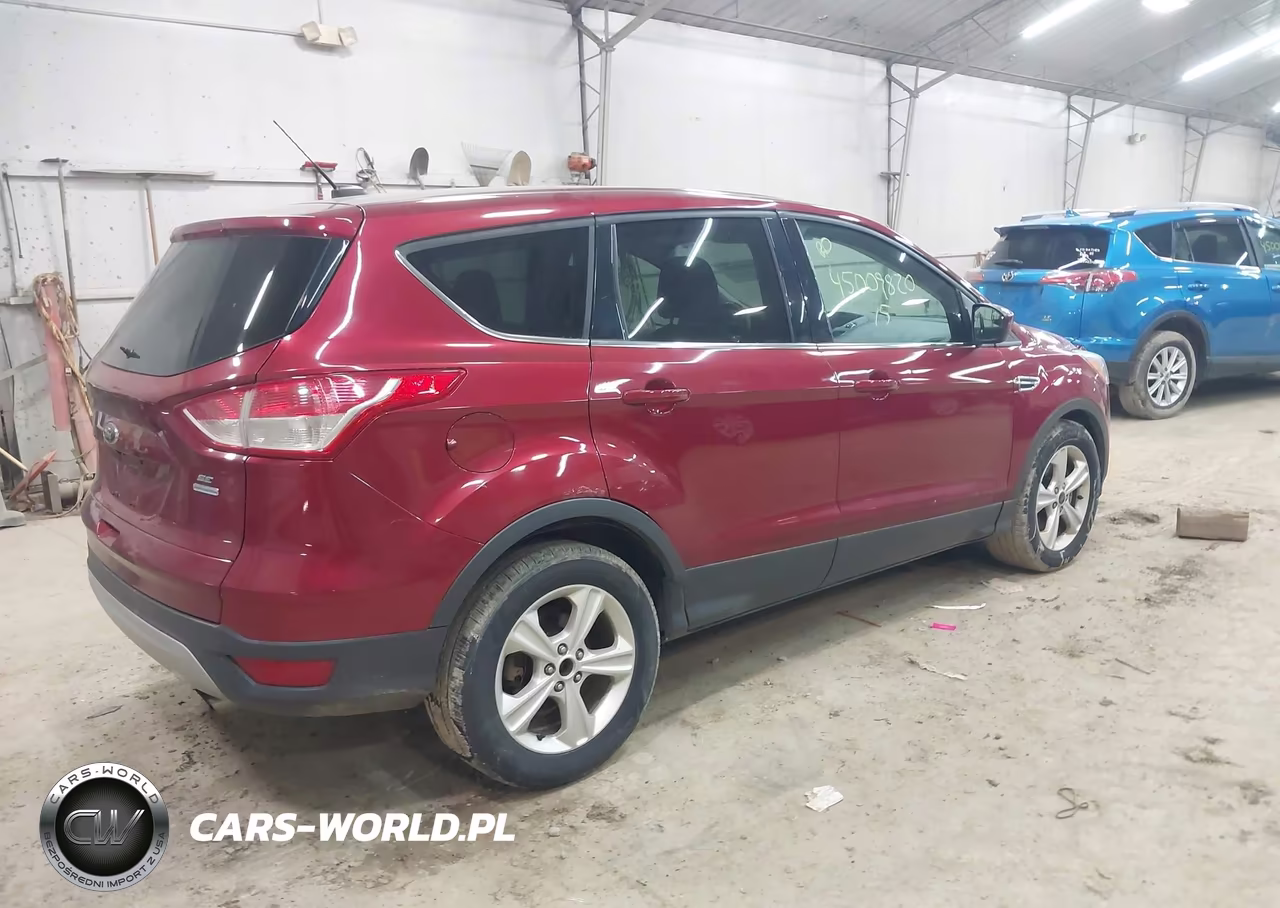 2015 Ford Escape Se VIN:1FMCU9GX5FUB17501 - 4