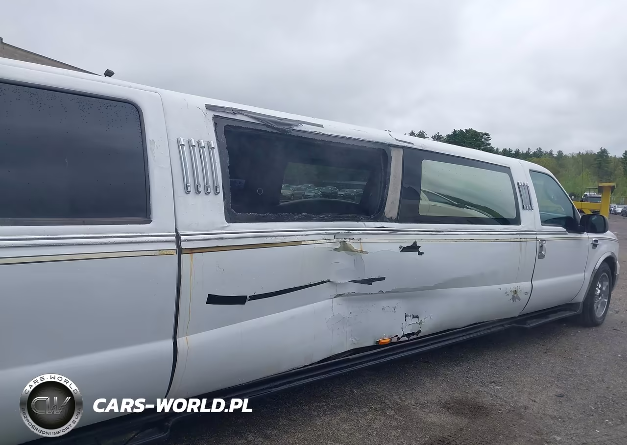 2005 Ford Excursion Xls VIN:1F1NU40SX5EB36691 - 13