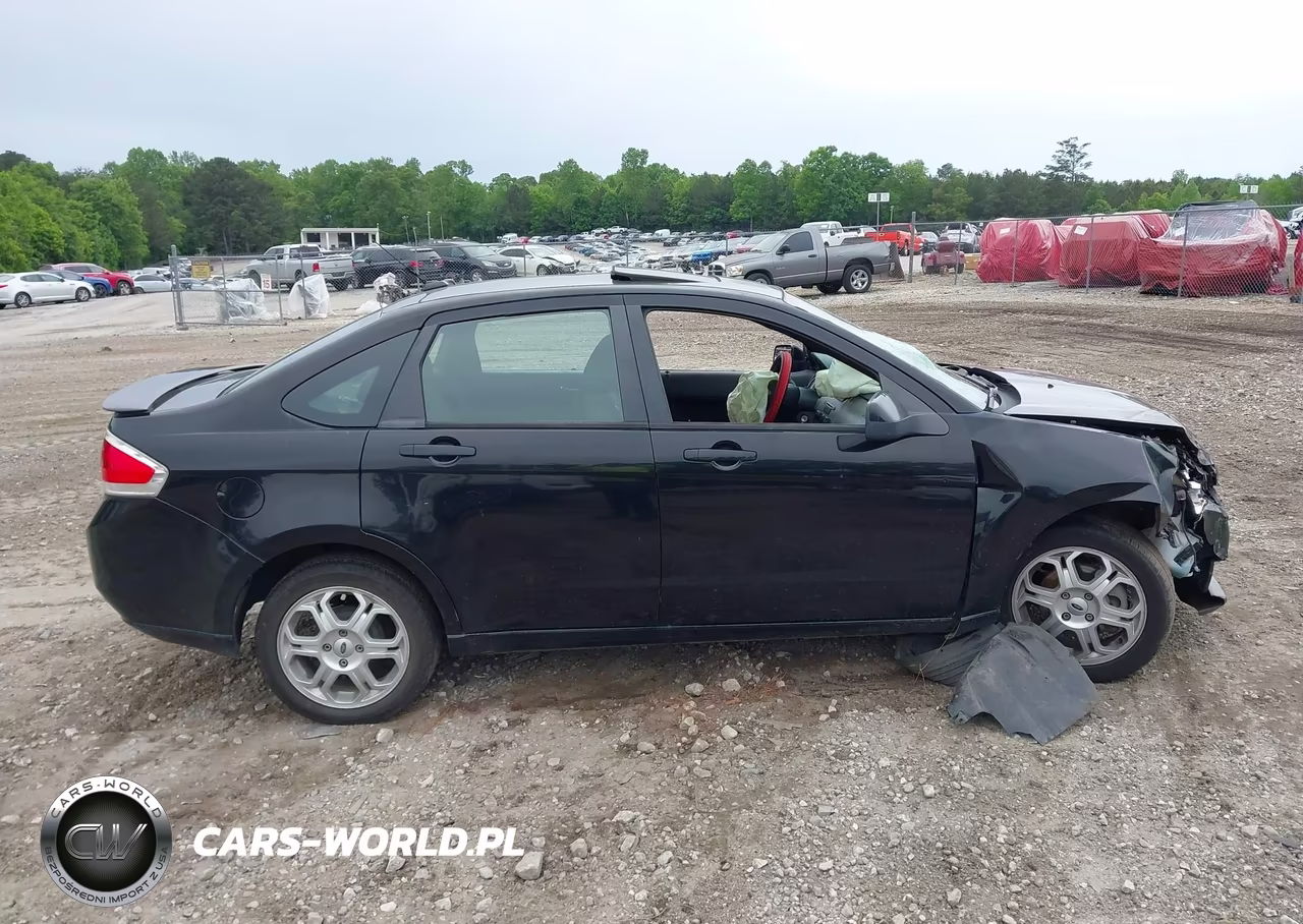 2009 Ford Focus Ses VIN:1FAHP36N49W151071 - 13