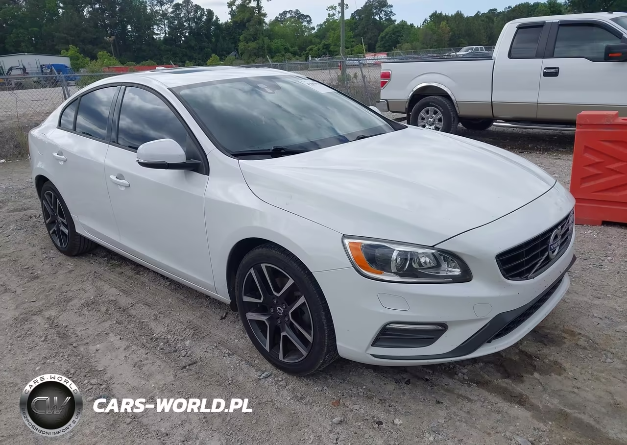 2017 Volvo S60 T5 Dynamic
