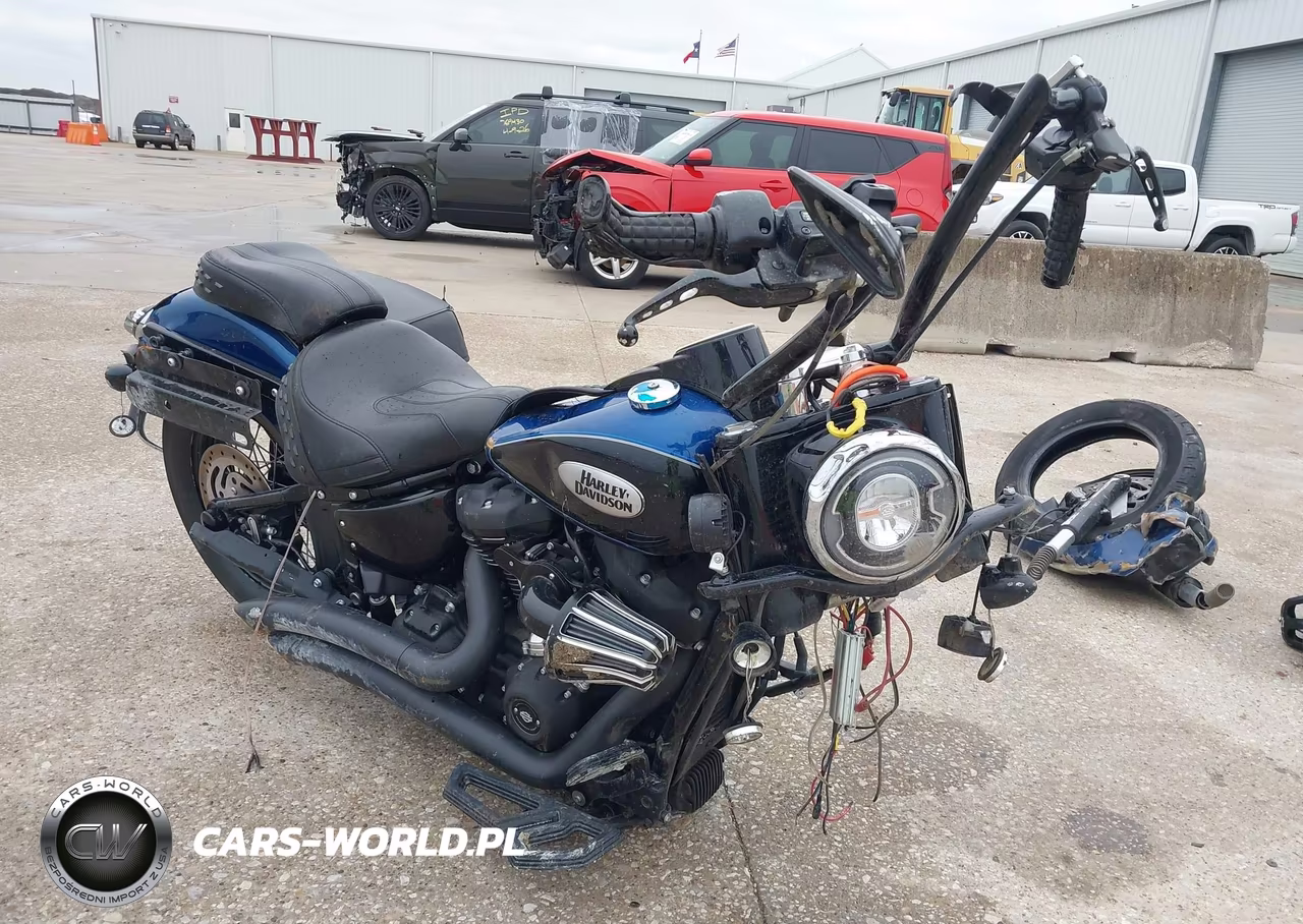 2023 Harley-Davidson Flhcs