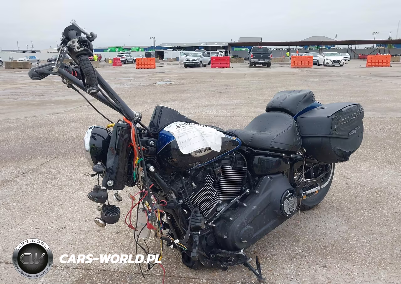 2023 Harley-Davidson Flhcs VIN:1HD1YBK14PB032042 - 2