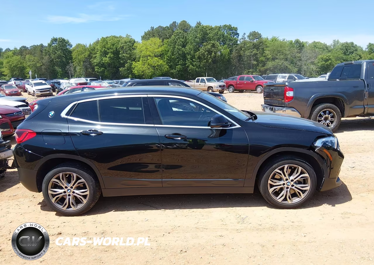2018 BMW X2 xDrive28I VIN:WBXYJ5C33JEF81992 - 13