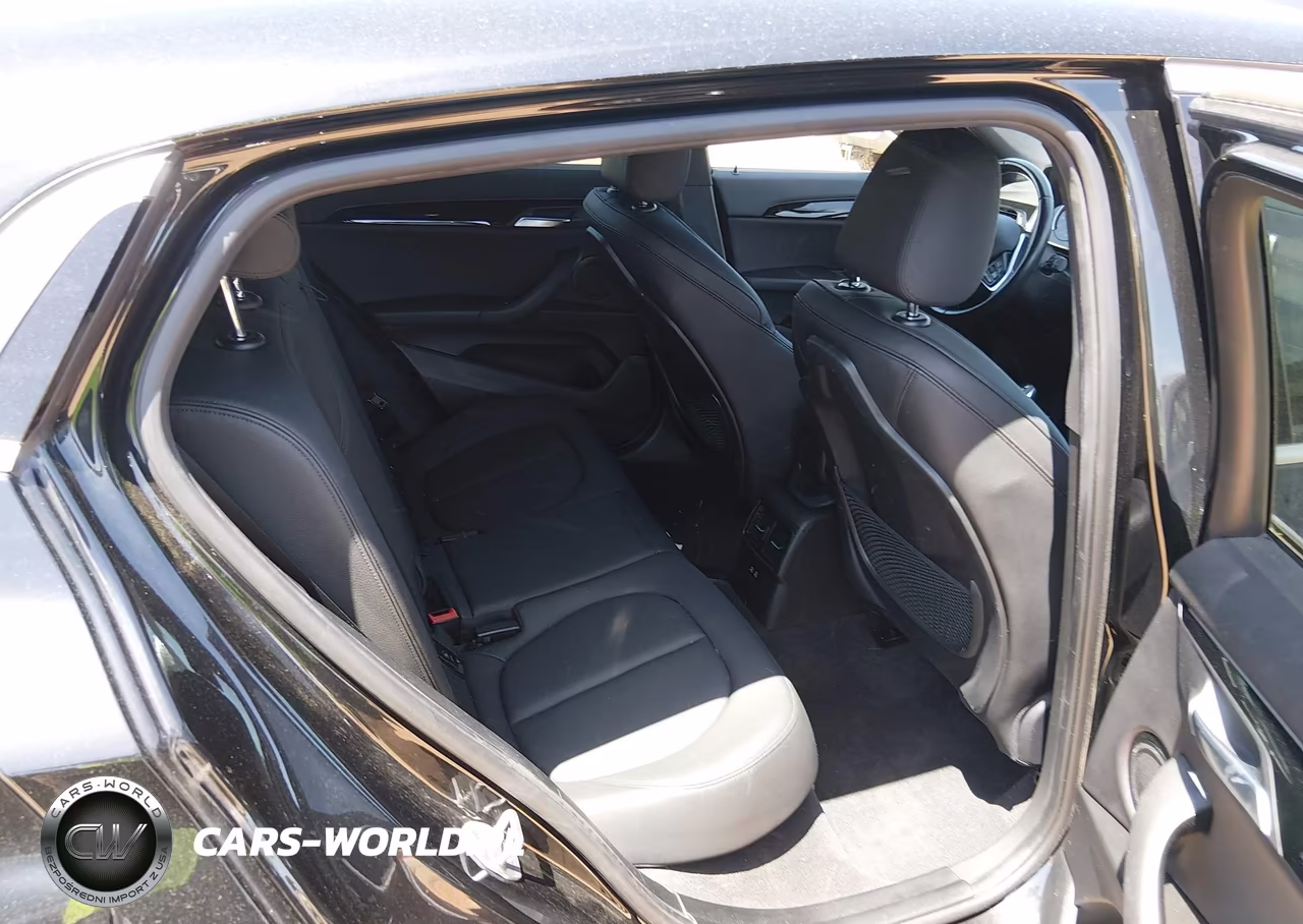 2018 BMW X2 xDrive28I VIN:WBXYJ5C33JEF81992 - 8
