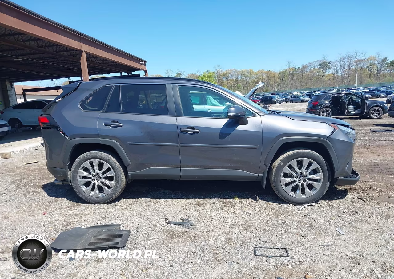 2024 Toyota Rav4 Xle Premium VIN:2T3A1RFV7RC408353 - 13