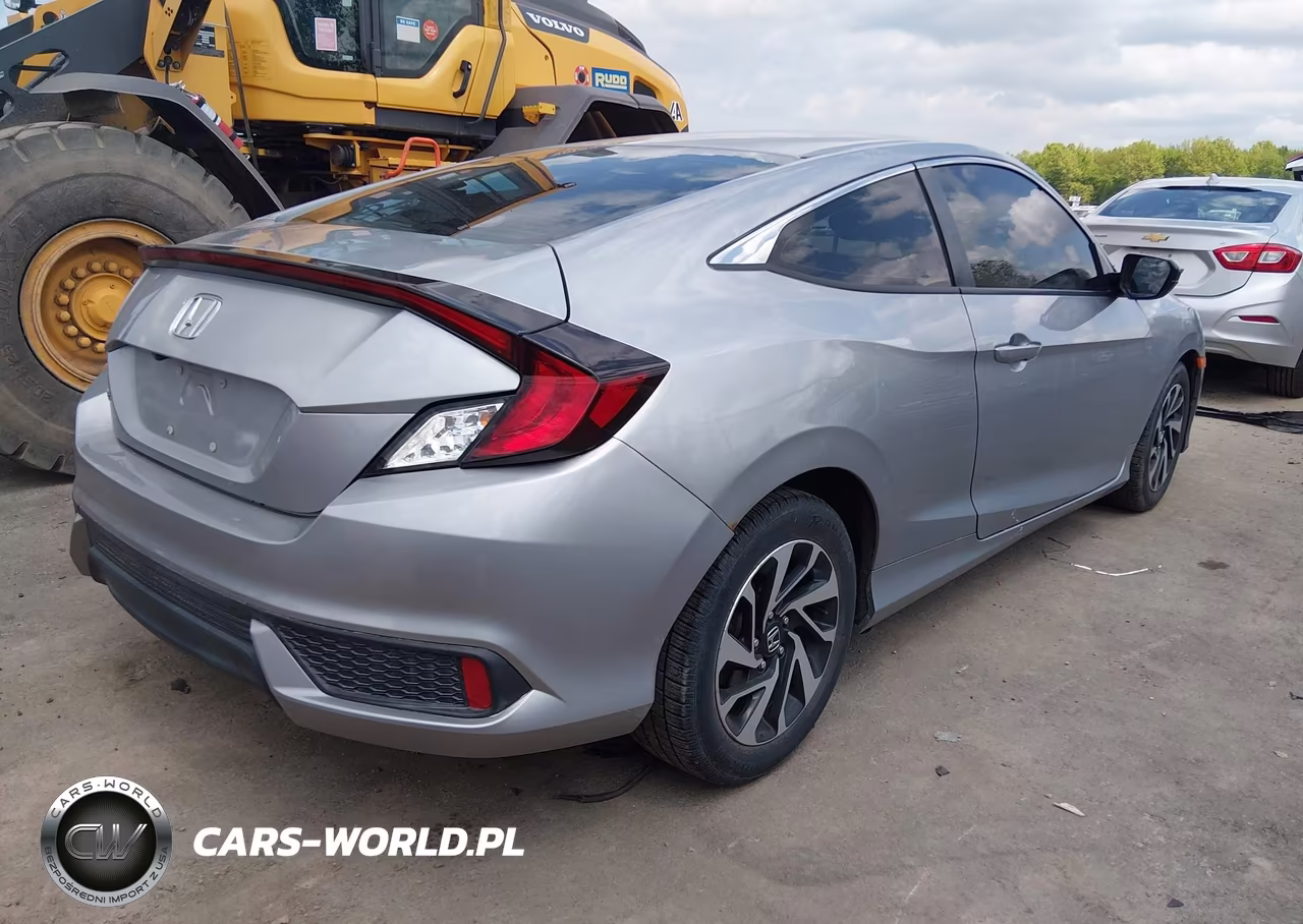 2017 Honda Civic Lx VIN:2HGFC4B5XHH311154 - 4
