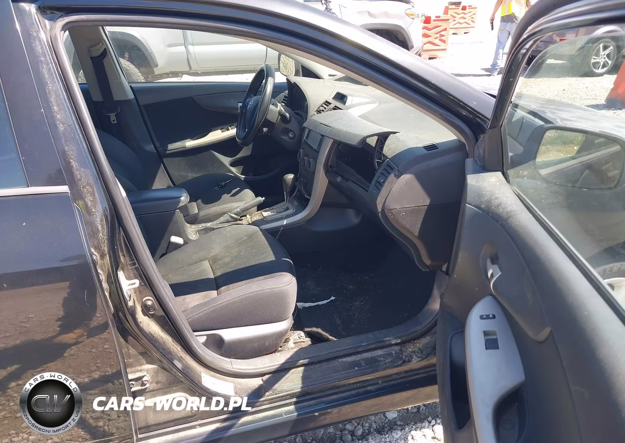 2012 Toyota Corolla S VIN:2T1BU4EE1CC843059 - 5