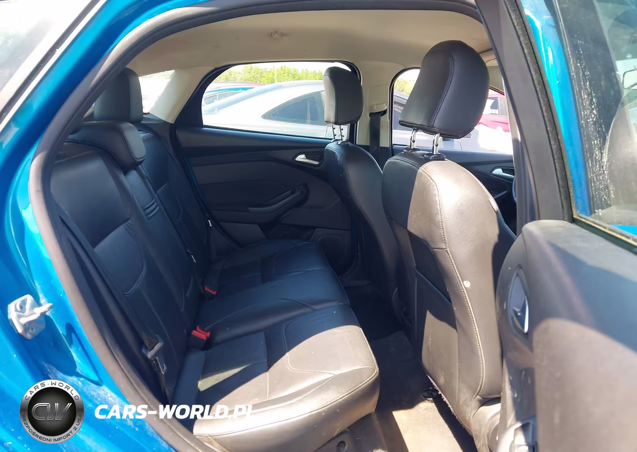 2016 Ford Focus Se VIN:1FADP3K20GL393428 - 8
