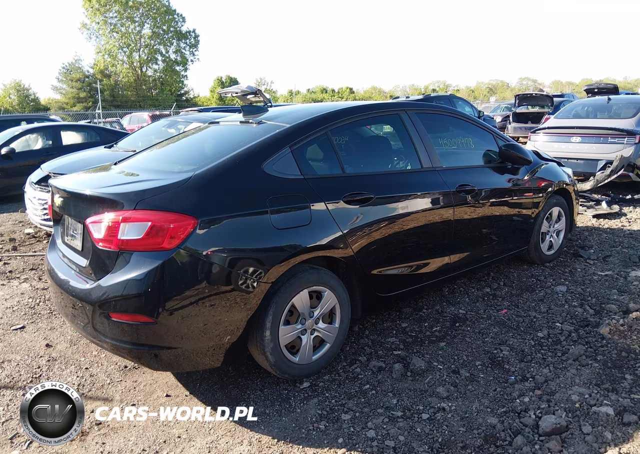 2017 Chevrolet Cruze Ls Auto VIN:1G1BC5SM3H7225358 - 4