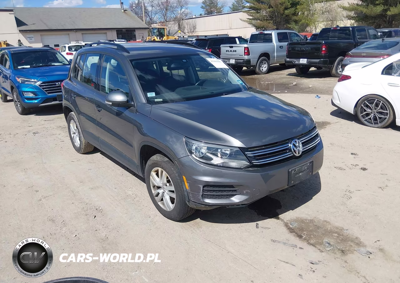 2016 Volkswagen Tiguan S