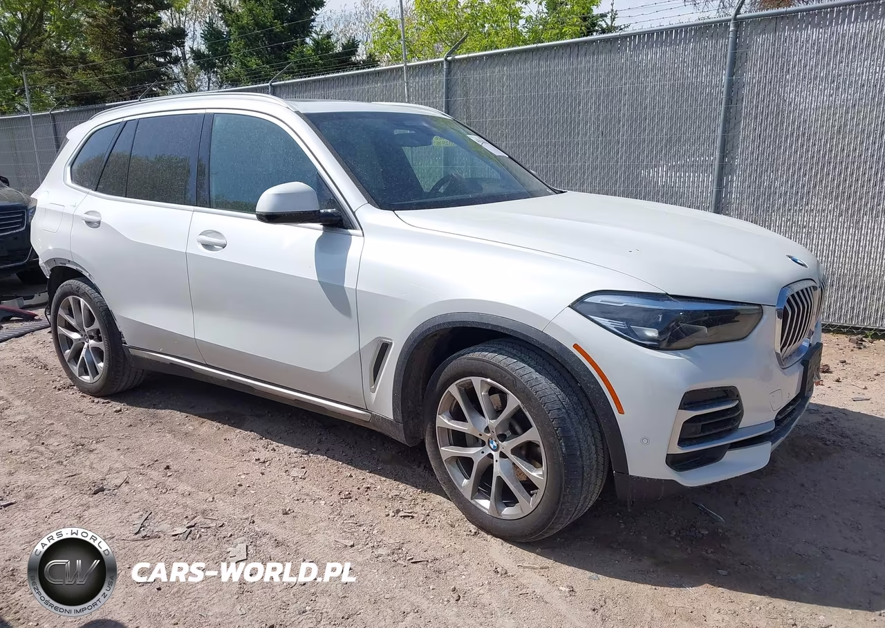 2023 BMW X5 xDrive40I