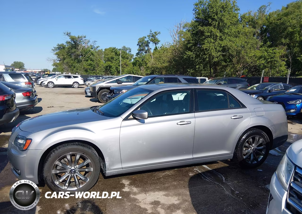 2014 Chrysler 300 300S VIN:2C3CCAGT8EH222447 - 15