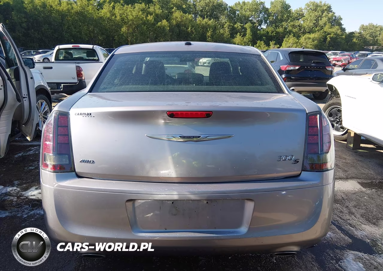 2014 Chrysler 300 300S VIN:2C3CCAGT8EH222447 - 17