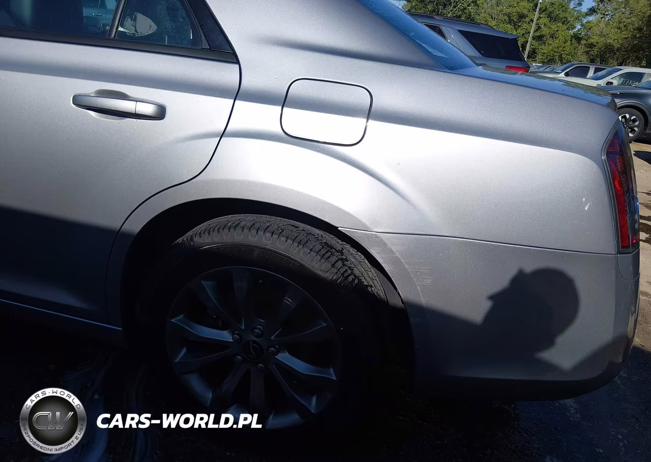 2014 Chrysler 300 300S VIN:2C3CCAGT8EH222447 - 18