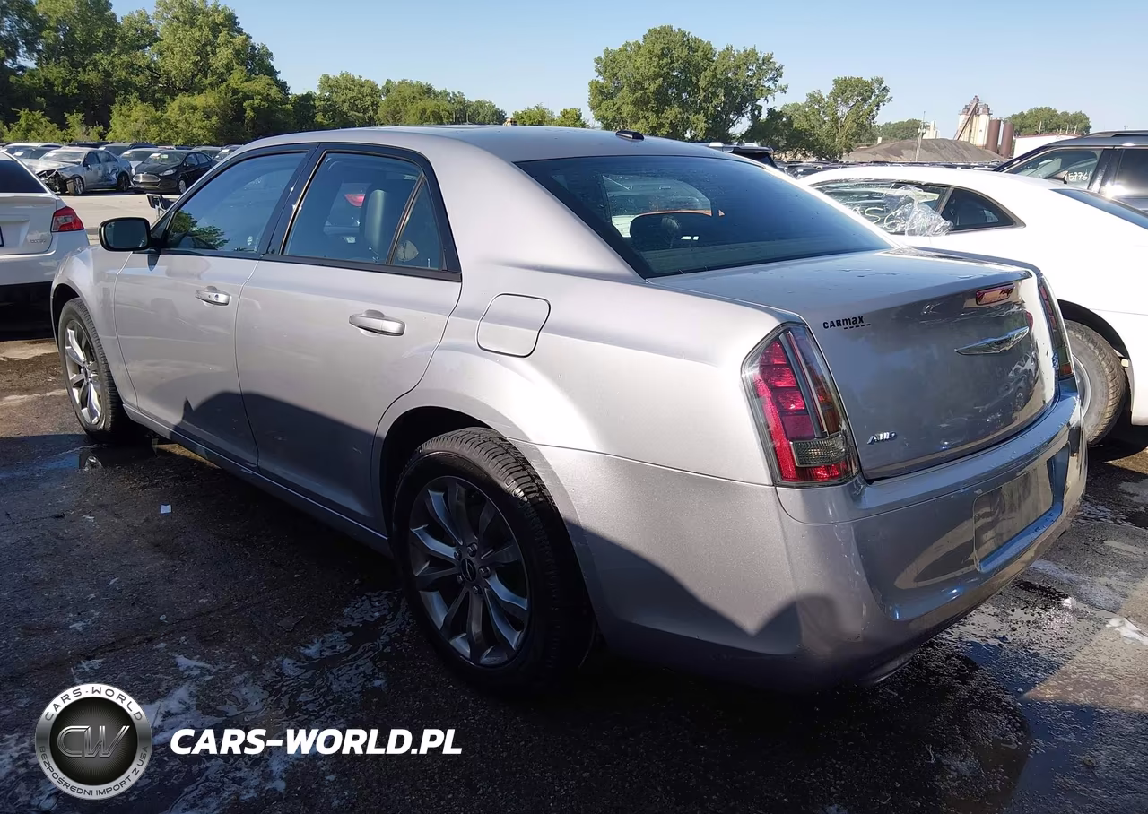 2014 Chrysler 300 300S VIN:2C3CCAGT8EH222447 - 3