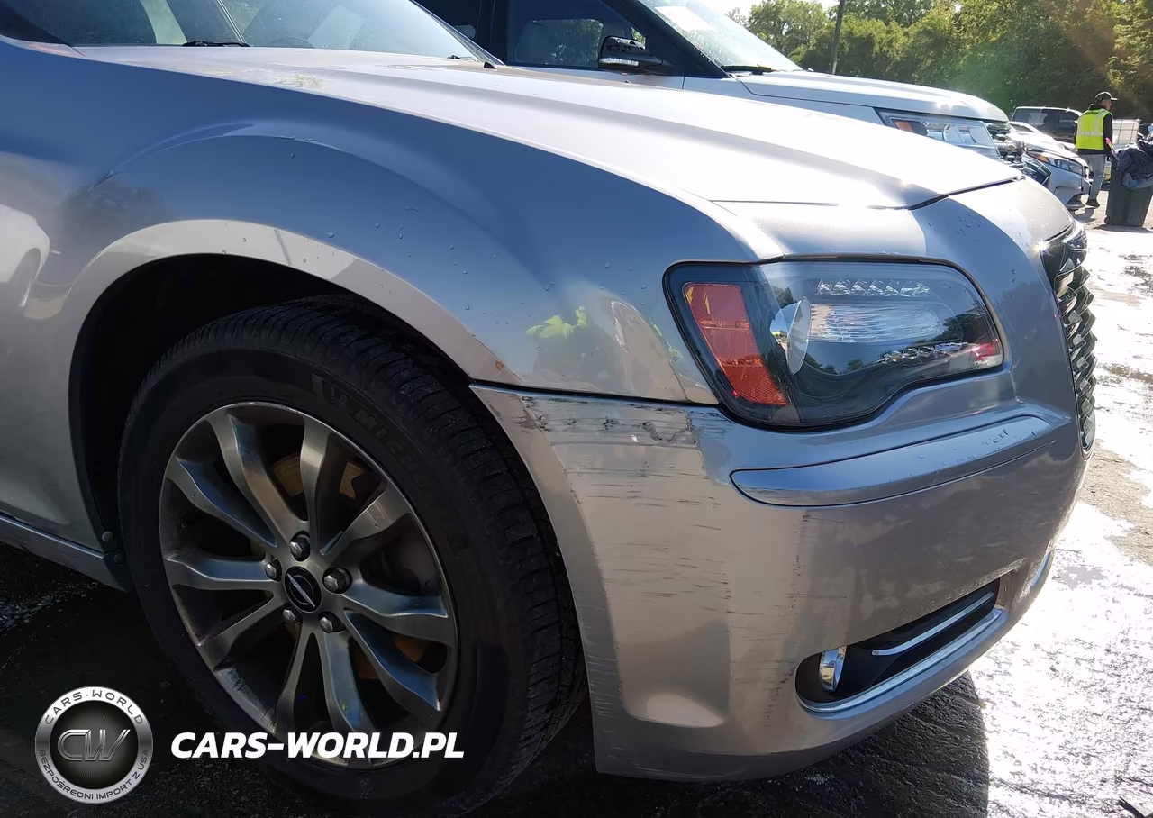 2014 Chrysler 300 300S VIN:2C3CCAGT8EH222447 - 6