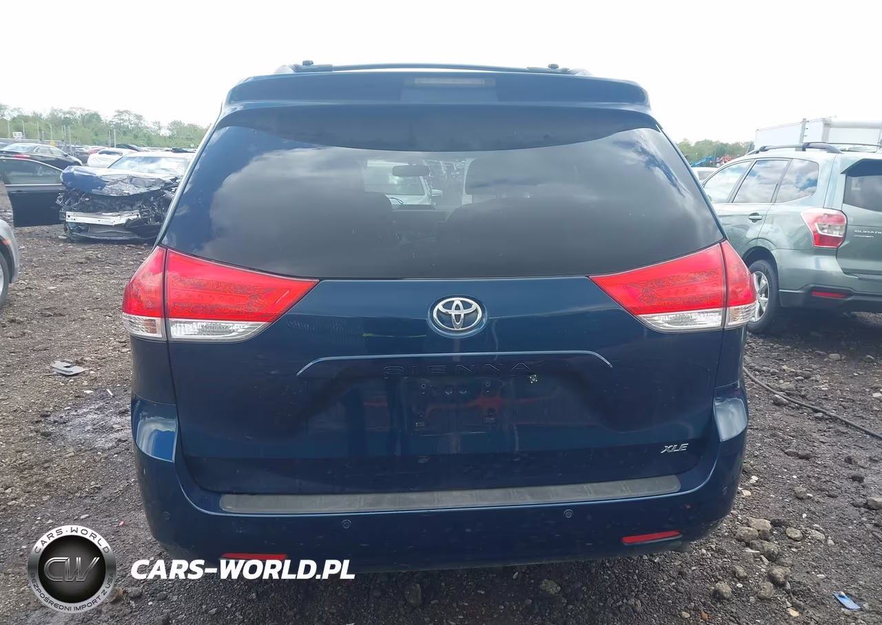 2012 Toyota Sienna Xle V6 8 Passenger VIN:5TDYK3DC7CS259797 - 16