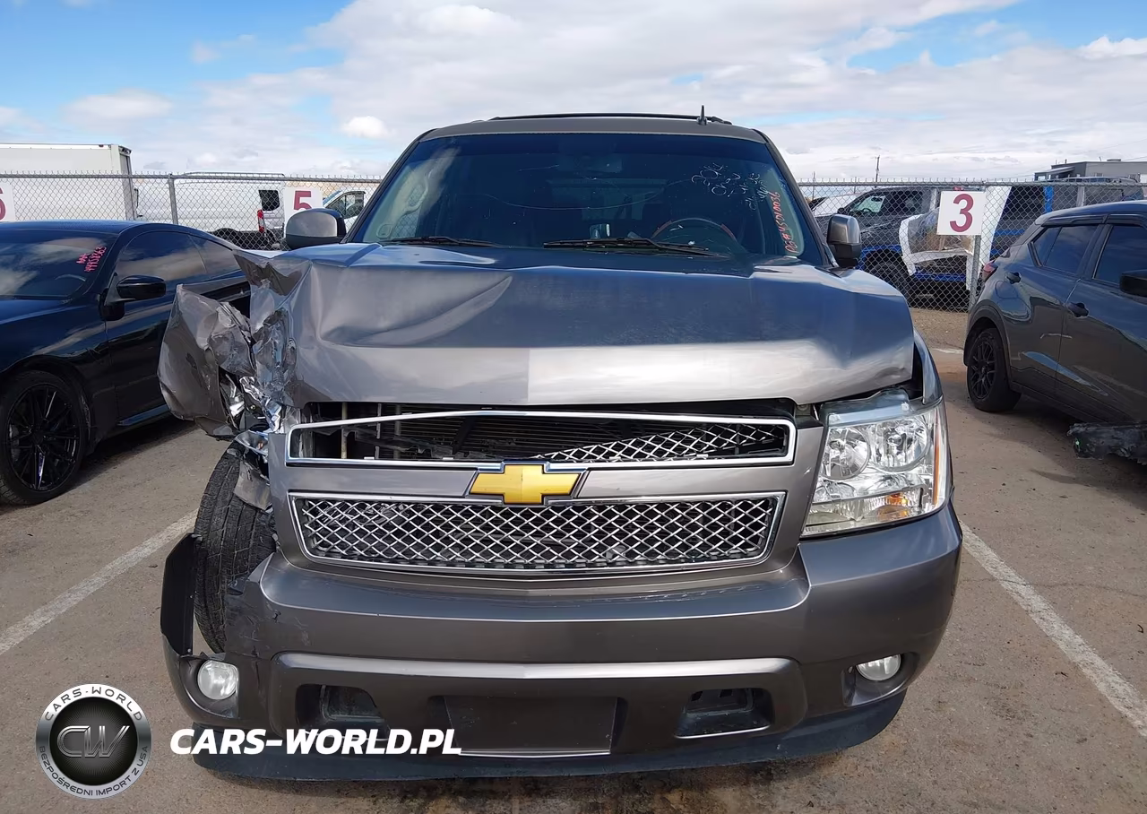 2014 Chevrolet Tahoe Lt VIN:1GNSCBE0XER226660 - 12