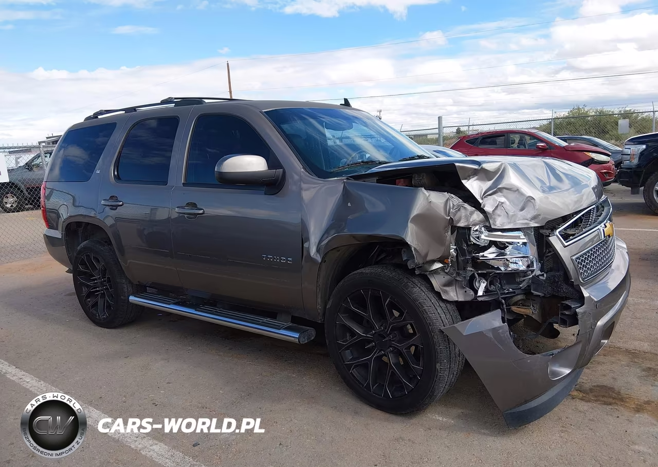 2014 Chevrolet Tahoe Lt VIN:1GNSCBE0XER226660 - 13