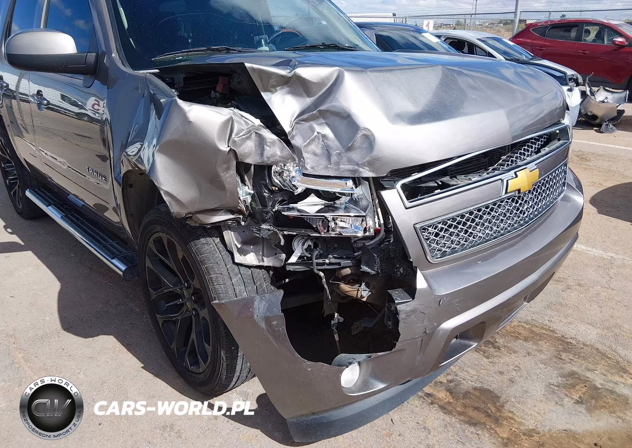 2014 Chevrolet Tahoe Lt VIN:1GNSCBE0XER226660 - 6