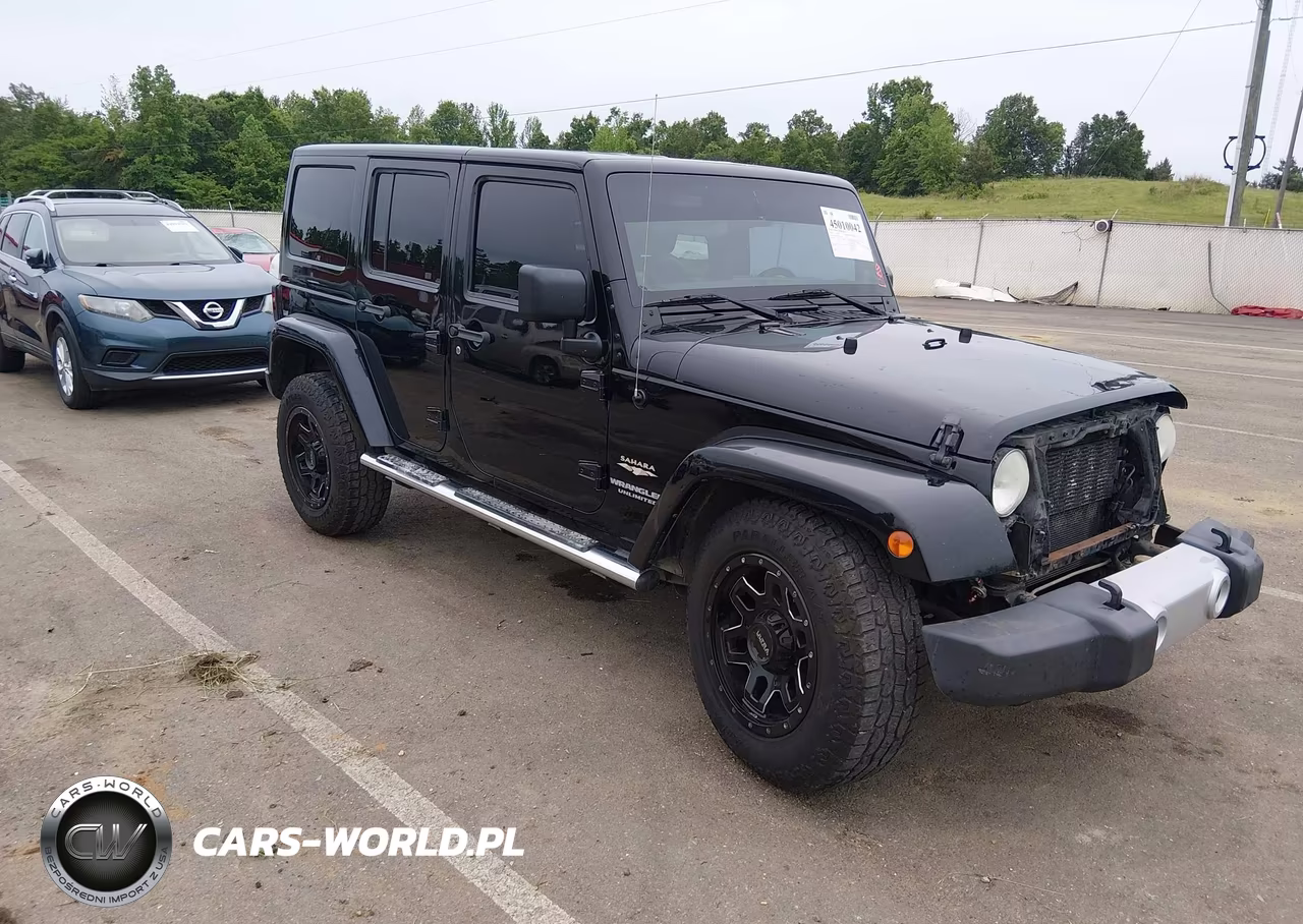2013 Jeep Wrangler Unlimited Sahara – zdjęcie 1 z 18