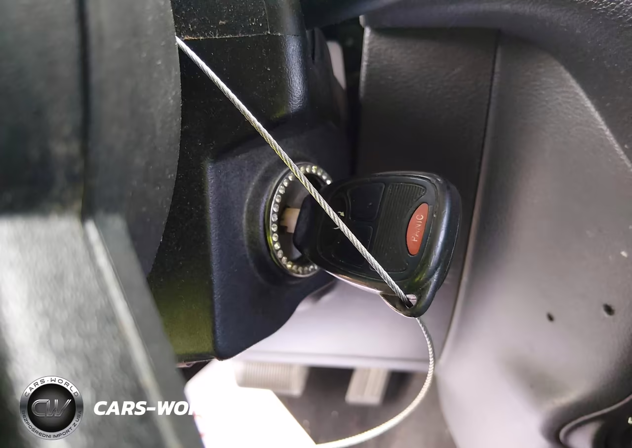 2013 Jeep Wrangler Unlimited Sahara VIN:1C4BJWEG7DL526354 - 11
